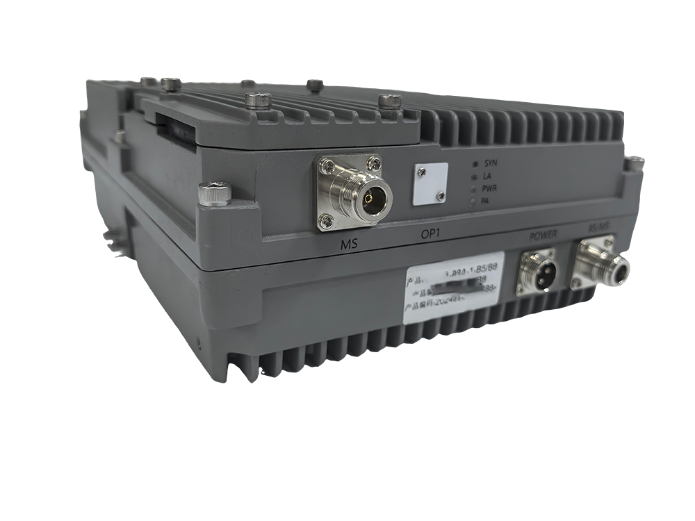  京山三频手机信号接收器2000㎡